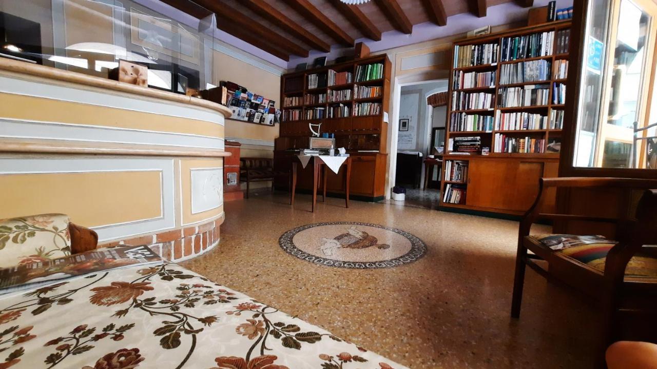 סביונטה Albergo Giulia Gonzaga מראה חיצוני תמונה