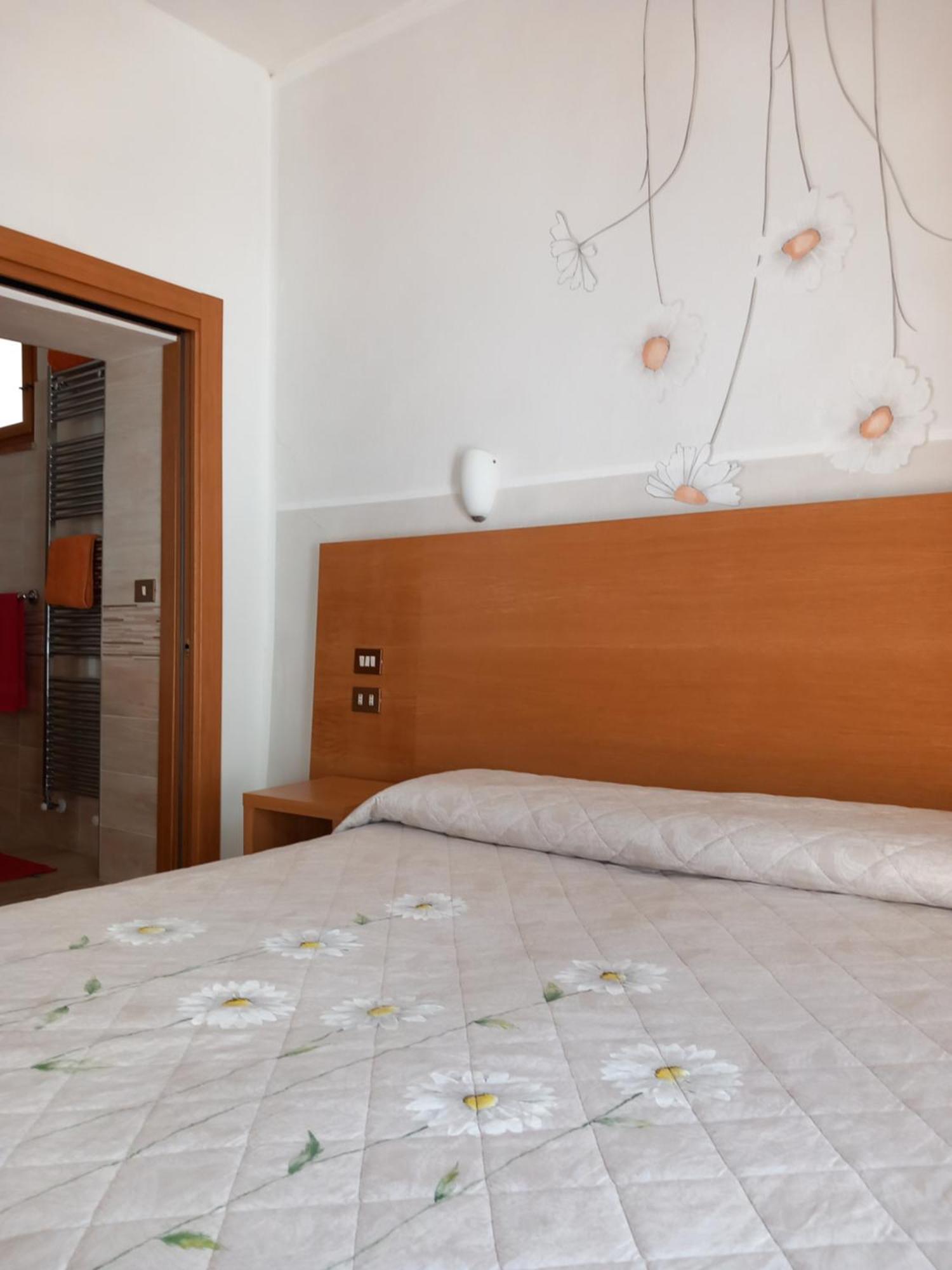 סביונטה Albergo Giulia Gonzaga מראה חיצוני תמונה